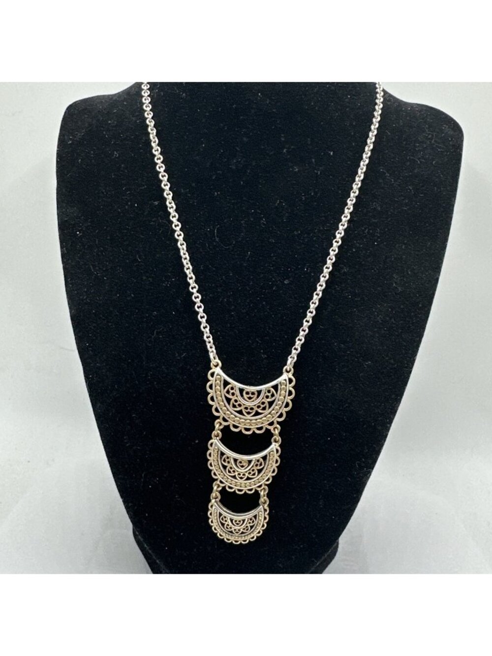 Lucky Brand two tone Gold Silver filigree pendant necklace 16” With 2” Ext